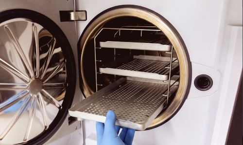Matériel de lyophilisation pour cannabis avec plateaux, procédé de séchage contrôlé des fleurs.